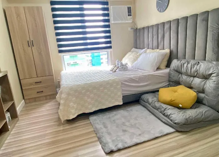 Comfy At Avida Riala It Park Fast Wifi By Snug Retreat Apartment