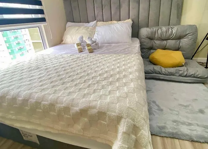 Comfy At Avida Riala It Park Fast Wifi By Snug Retreat Apartment *