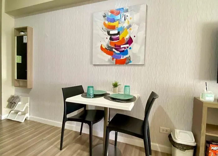 Comfy At Avida Riala It Park Fast Wifi By Snug Retreat Apartment *